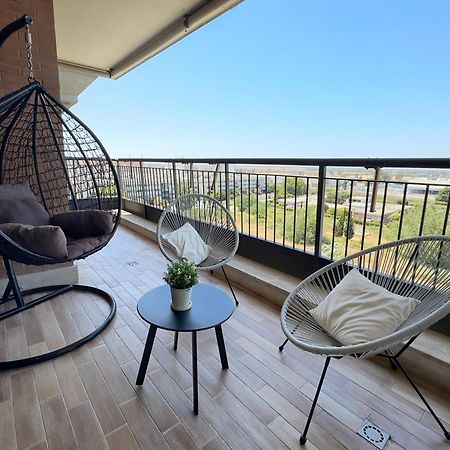 Sunset Escape Apartment - Panoramic Terrace Fiumicino Zewnętrze zdjęcie
