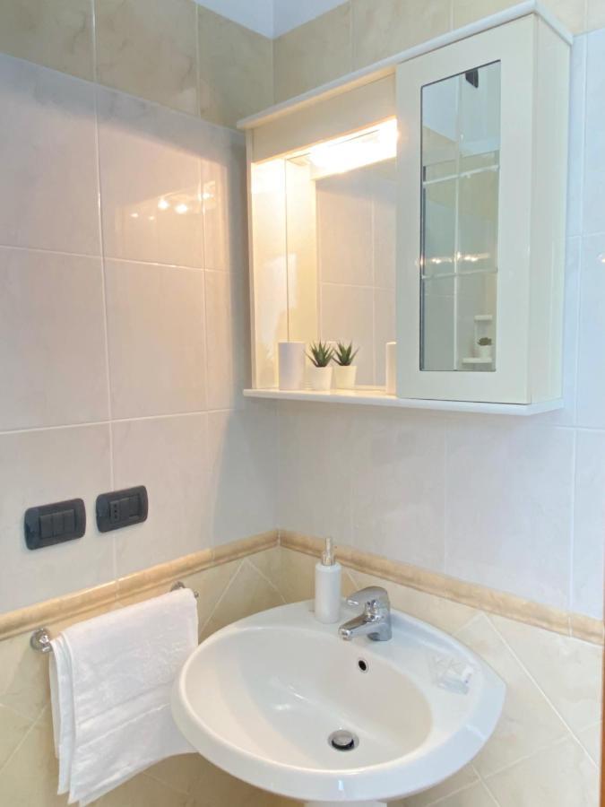 Sunset Escape Apartment - Panoramic Terrace Fiumicino Zewnętrze zdjęcie