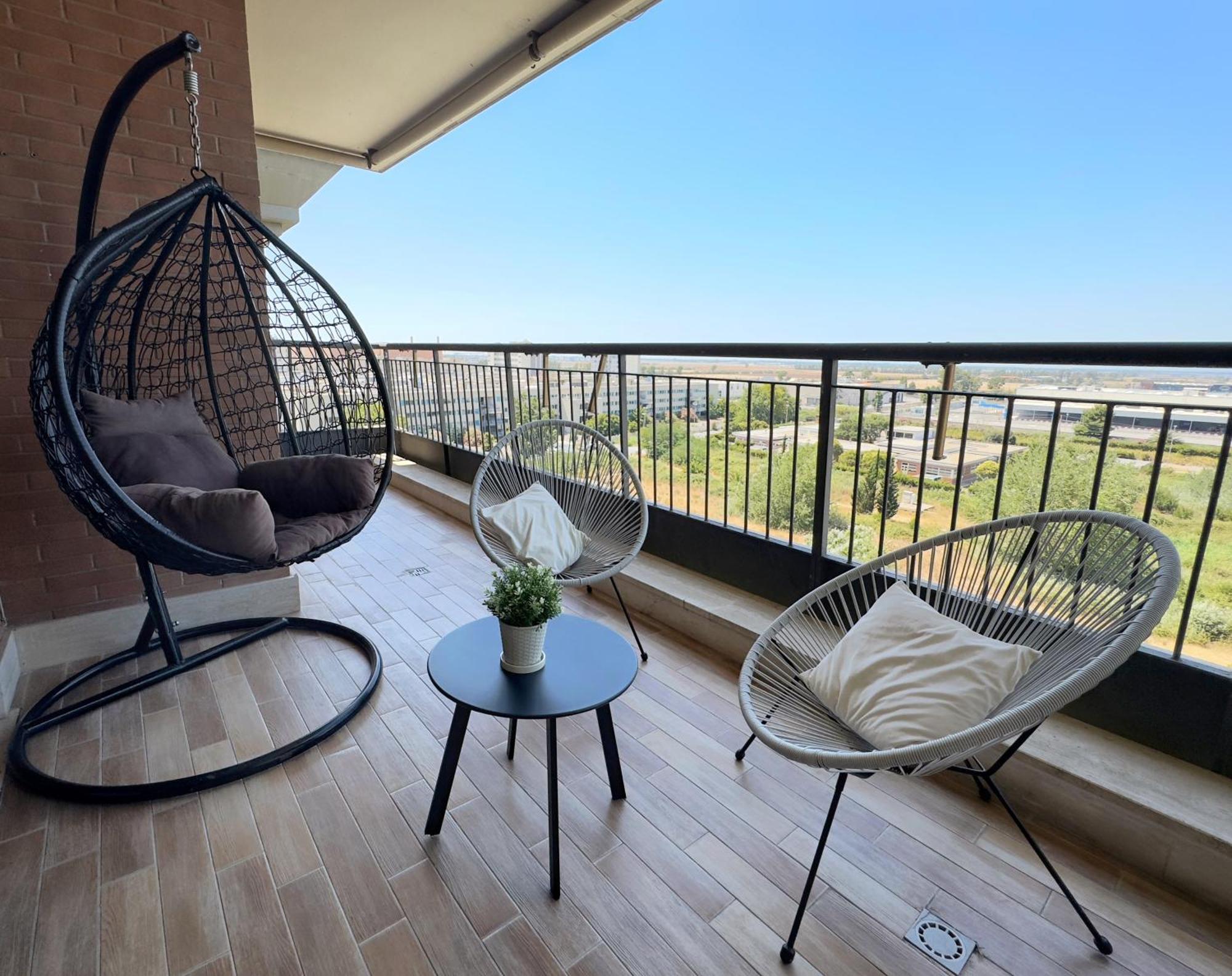 Sunset Escape Apartment - Panoramic Terrace Fiumicino Zewnętrze zdjęcie